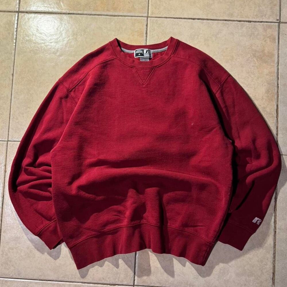 Vintage y2k russell athletic red crewneck Size M in Mens